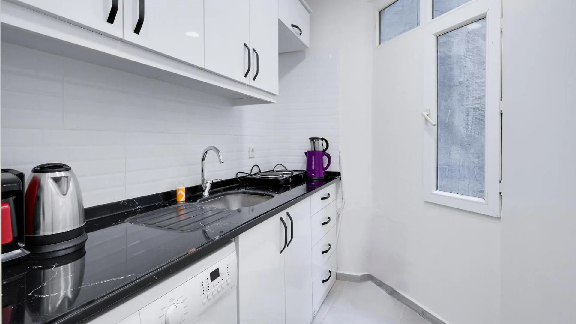 Cozy Flat In Istanbul 0*,